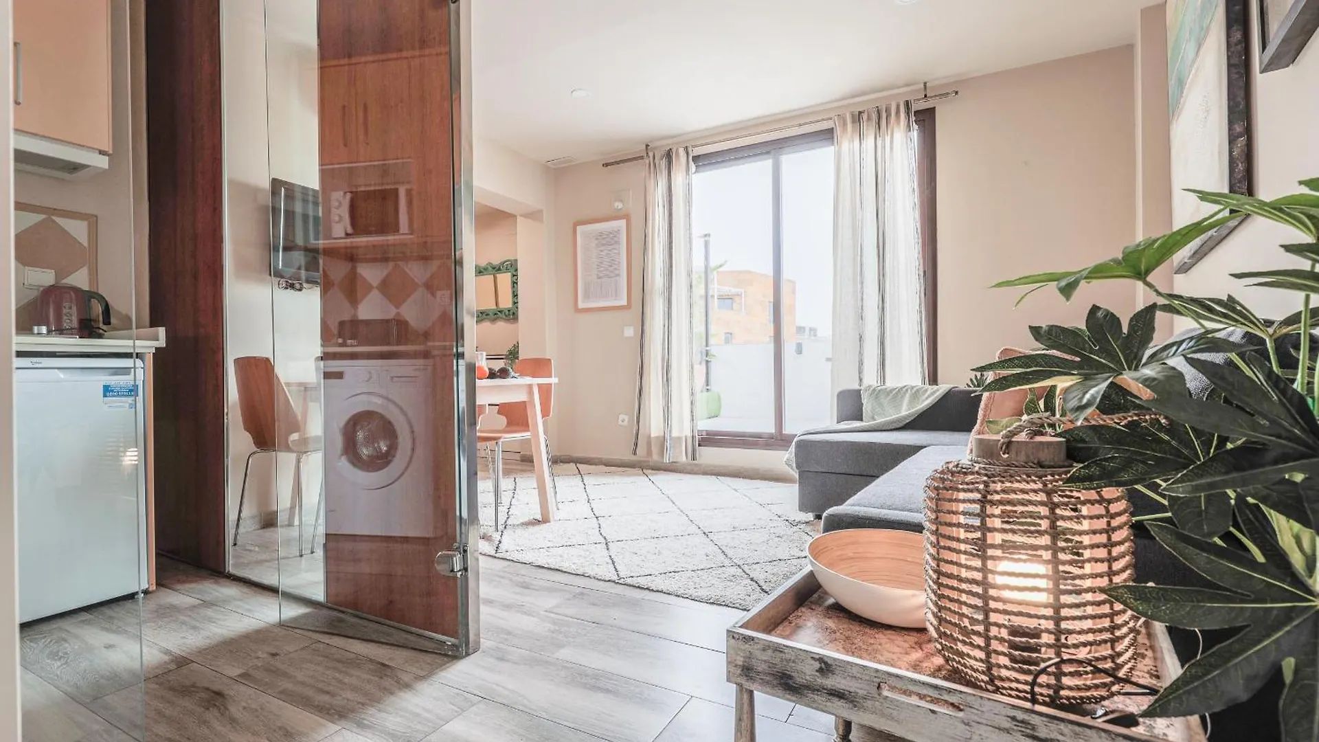 Apartamento Fantástico ático 2 hab y gran terraza privada Sevilla