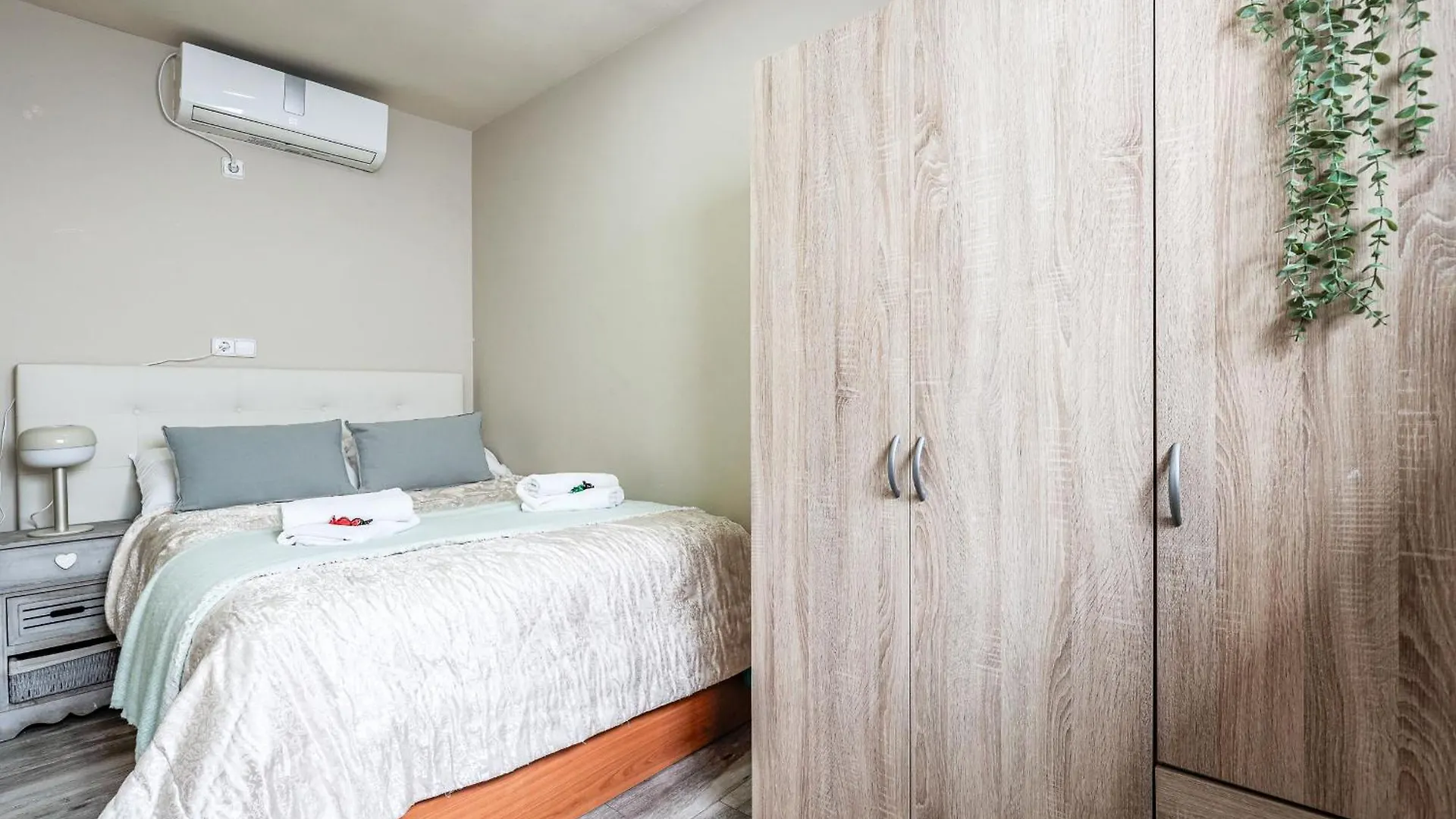 Apartamento Fantástico ático 2 hab y gran terraza privada Sevilla