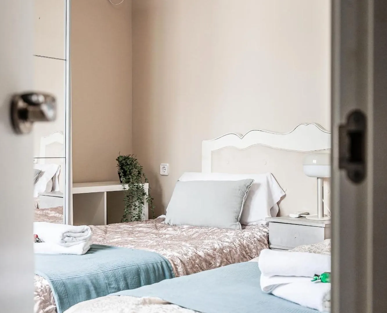 Fantastico Atico 2 Hab Y Gran Terraza Privada Apartment Seville