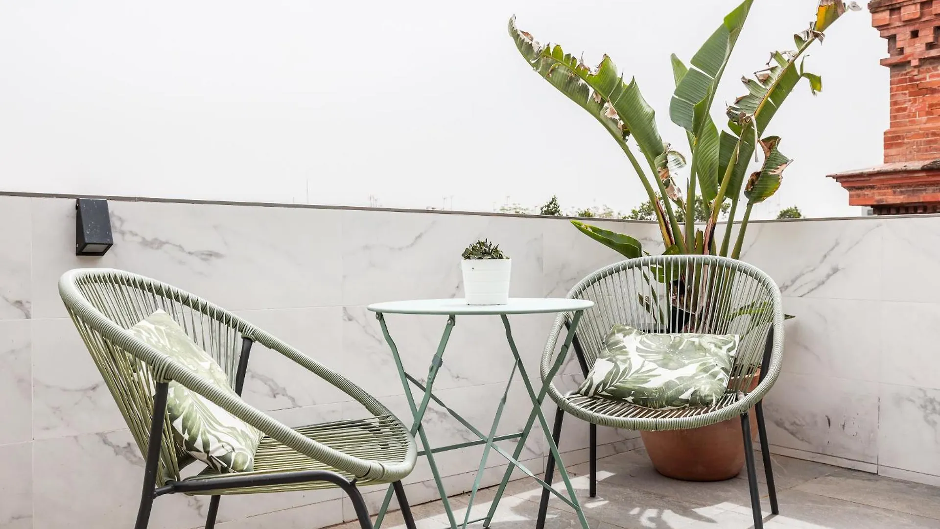 Fantastico Atico 2 Hab Y Gran Terraza Privada Apartment Seville
