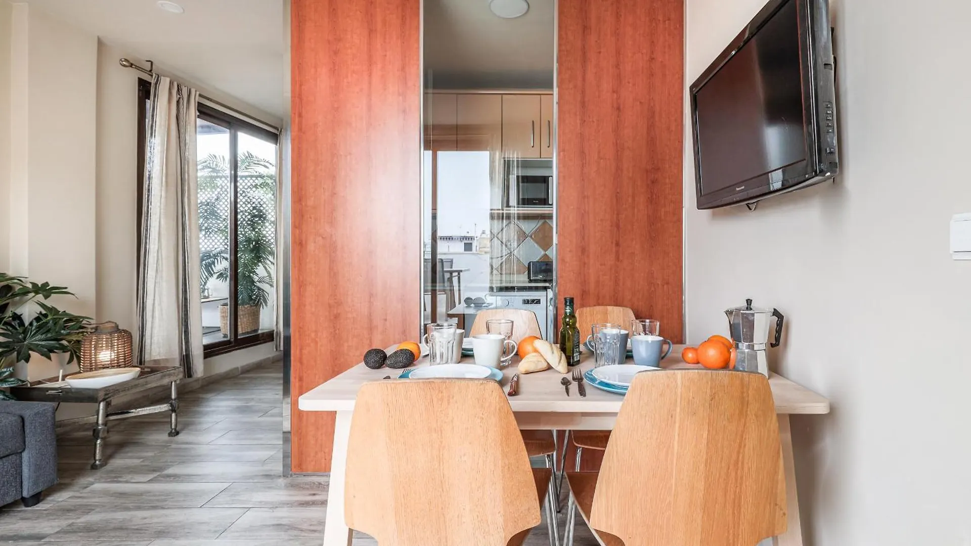 Fantastico Atico 2 Hab Y Gran Terraza Privada Apartment Seville